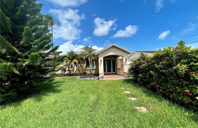 10421 SW 141st Dr - 10421 SW 141st Dr, Richmond Heights, FL 33176