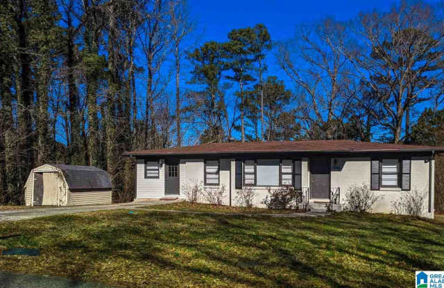 Bright  Spacious 4BR/2BA Home in Birmingham