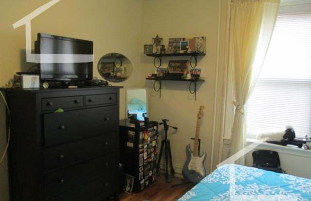 Photo of 1 Bed Split available NOW