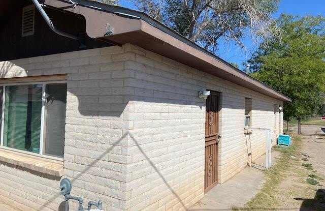 Photo of 530 Gabaldon Road unit: B