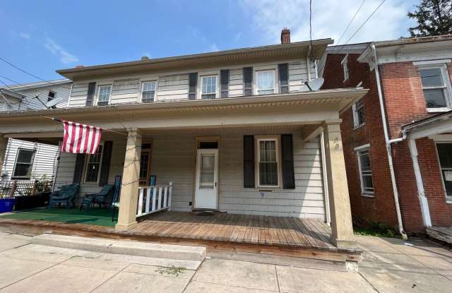 134 W. Main Street - 134 West Main Street, Windsor, PA 17366