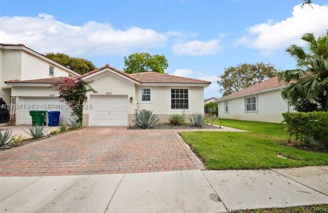 18755 SW 27th Ct