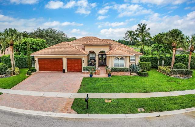 Photo of 3776 Isles Vista Boulevard