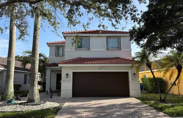 1362 Canary Island Dr