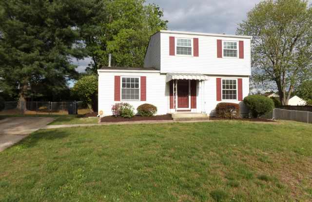 906 CASTLEWOOD DRIVE