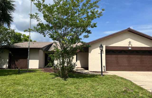 13 Cottonwood Ct