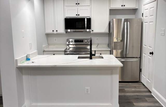 1504 LINCOLN Way unit: 116