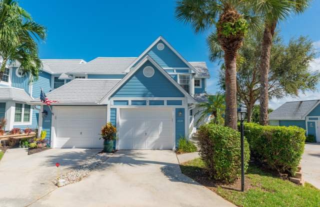 1221 Ocean Dunes Circle