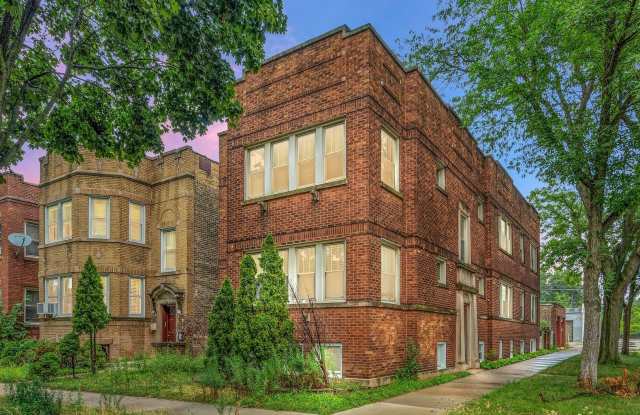 Photo of 2424 W Hollywood Avenue unit: 3