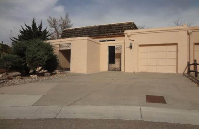 Photo of NE 2/BA 2/BA 2/CG