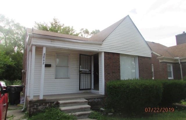 8842 Grandville Ave - 8842 Grandville Avenue, Detroit, MI 48228