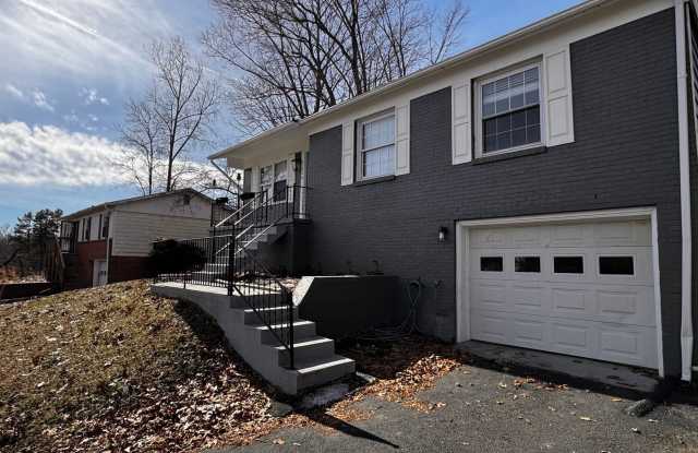 Photo of Beautiful Home for Rent - Just North of Charlottesville by NGIC