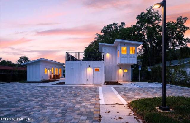 8778 WATERFRONT Terrace