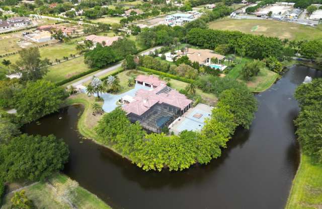 10058 El Caballo Court