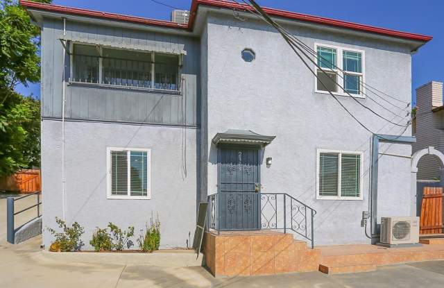 2343 teviot Street - 2343 Teviot Street, Los Angeles, CA 90039