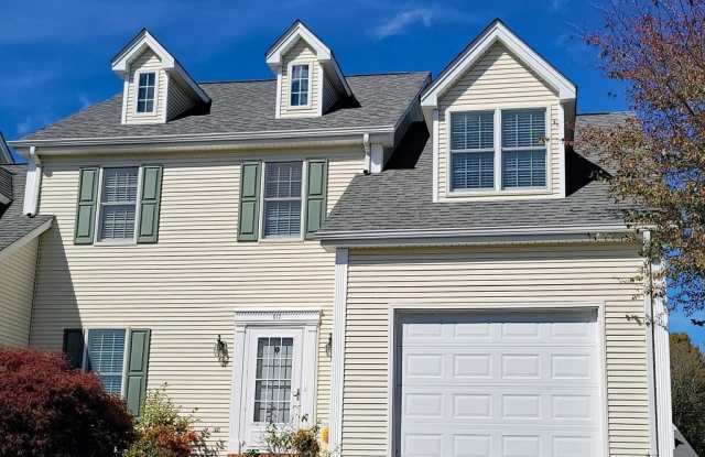 Photo of 817 Barclay Drive