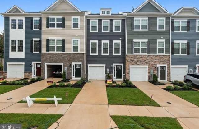 Photo of 1807 KELLINGTON Court