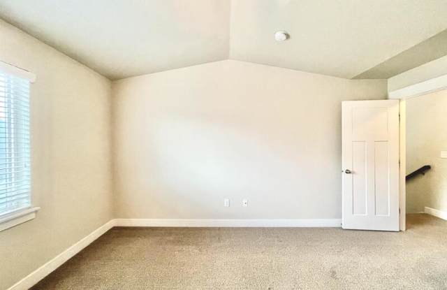 12723 S Park Run Court