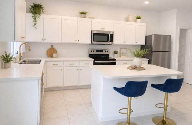 938 NW 3RD Terrace, Pompano Beach, FL 33060 - 6267