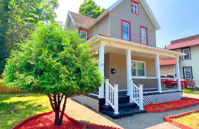 157 Doctor Samuel Mccree Way