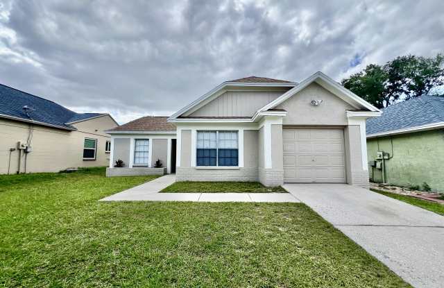 326 Laxton Ln - 326 Laxton Lane, Brandon, FL 33594