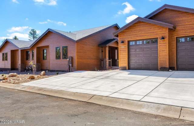 2765 W Villa Loop