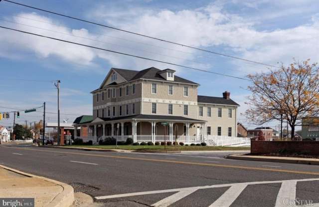 Photo of 303 CHARLES Street unit: 3W