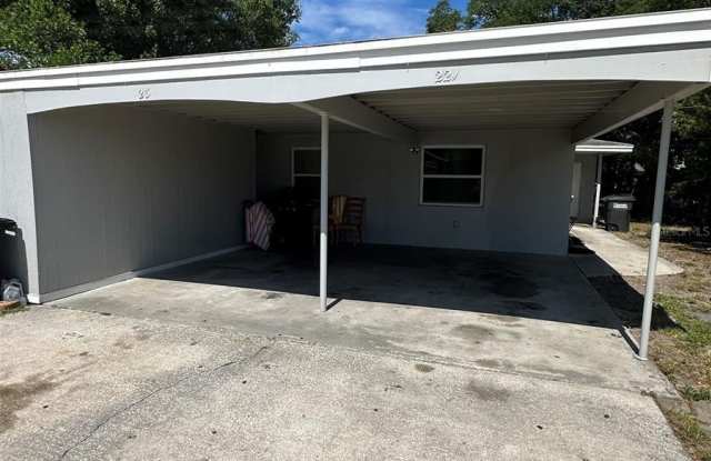 221 N SATURN AVENUE