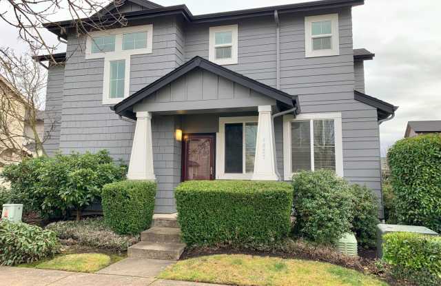 Beautiful 3 bed 2.5 bath Home with 2 car garage