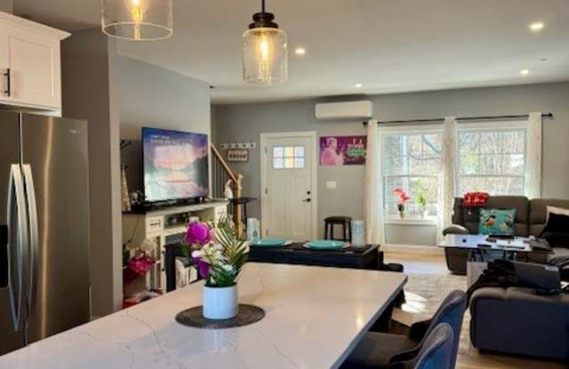 521 Walnut Hill Road