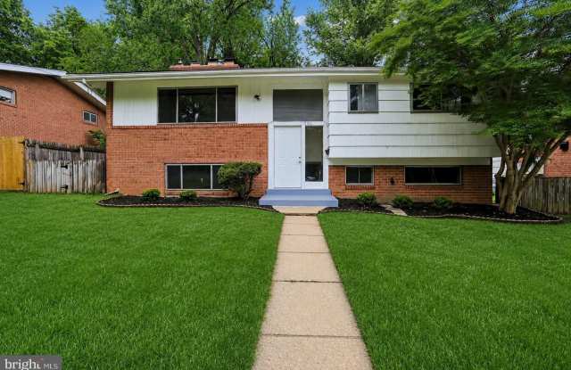 901 KENBROOK Drive