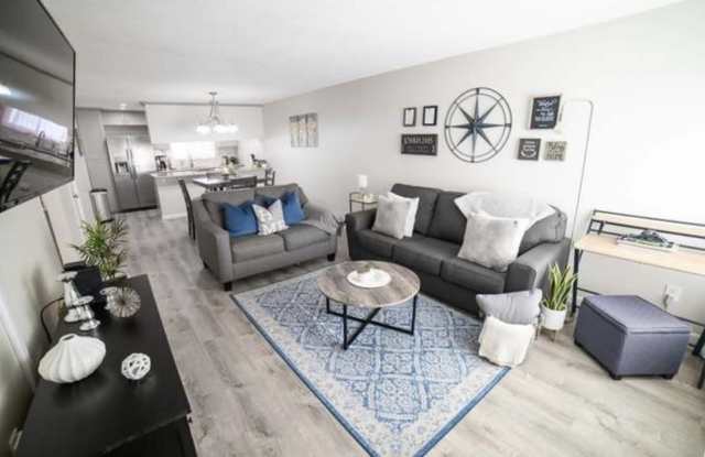 7100 Cerritos Ave Unit 98