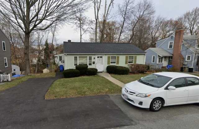 32 Villa St.
