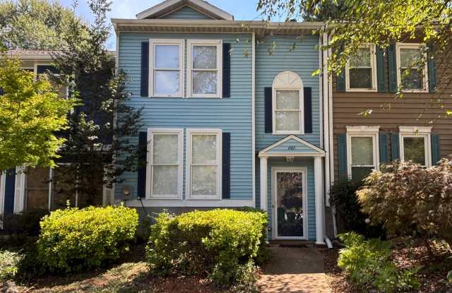 Photo of 666 Stratford Green Way