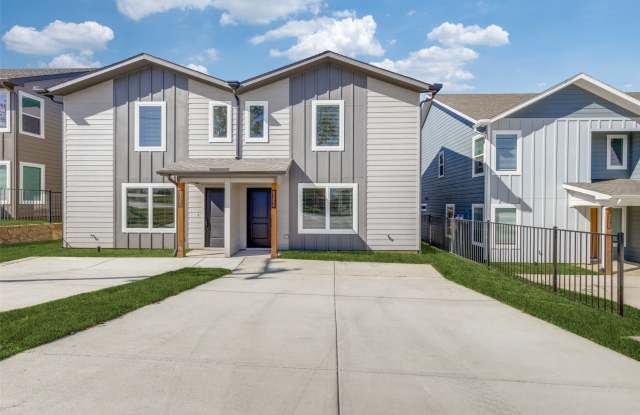 1033 Ray Drive