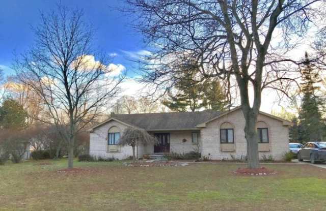 31671 Belmont Street - 31671 Belmont Street, Farmington Hills, MI 48336