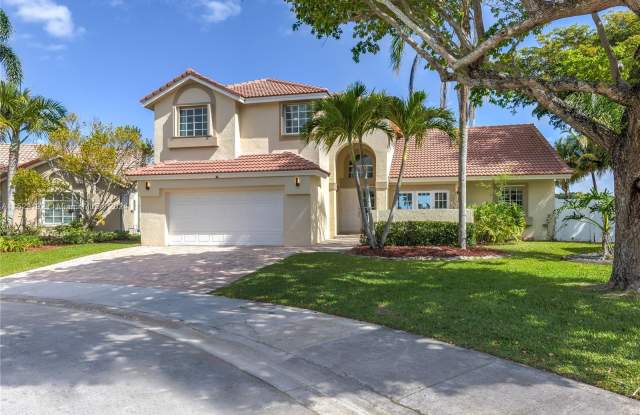 1127 Laguna Springs Dr - 1127 Laguna Springs Drive, Weston, FL 33326