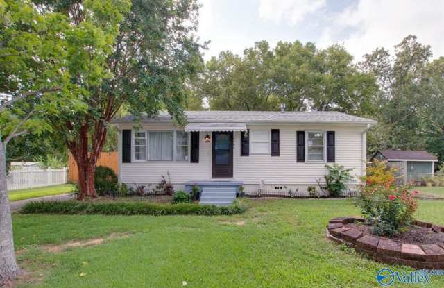 1702 Truman Drive NE