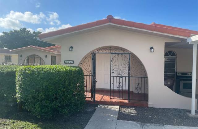 830 W 75th St - 830 West 75th Street, Hialeah, FL 33014