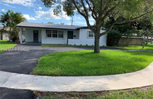 5101 Southwest 92nd Avenue - 5101 Southwest 92nd Avenue, Cooper City, FL 33328