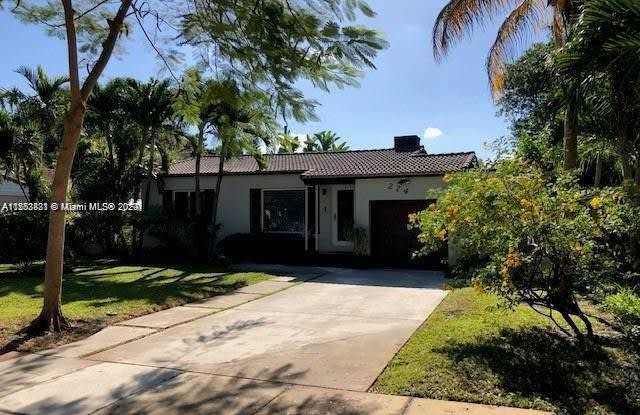 274 NW 92nd St - 274 Northwest 92nd Street, Miami Shores, FL 33150