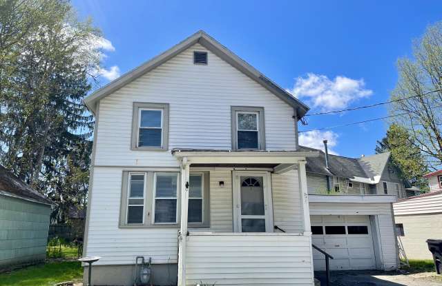 133 1/2 Clinton Avenue