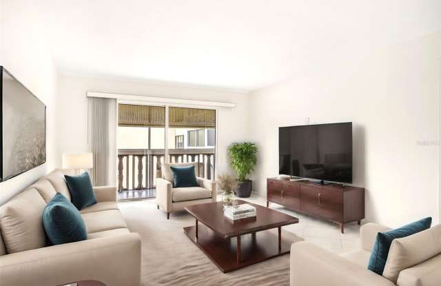 101 N GRANDVIEW STREET