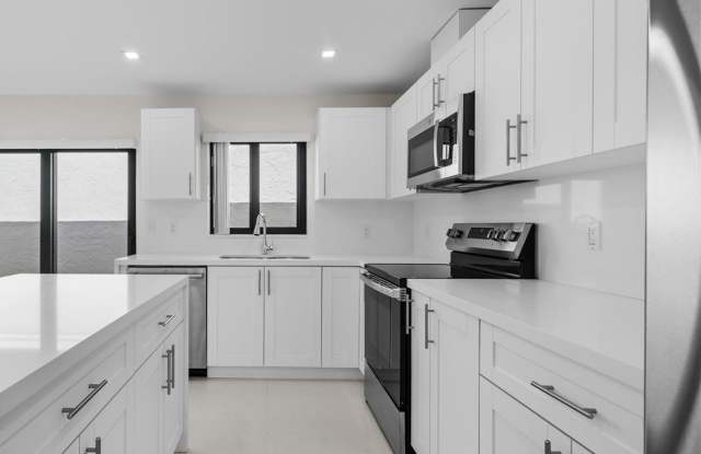 10553 Sw 22nd Terrace