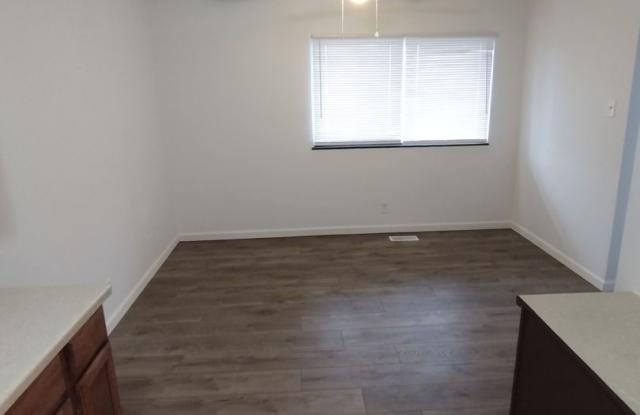 Welcome home to commercial blvd