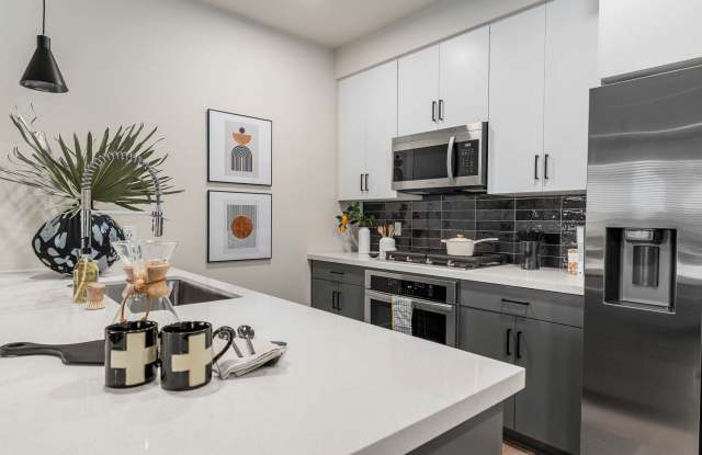 BROADSTONE 7th Street