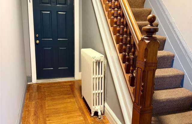 80 TELLER Avenue unit: 1