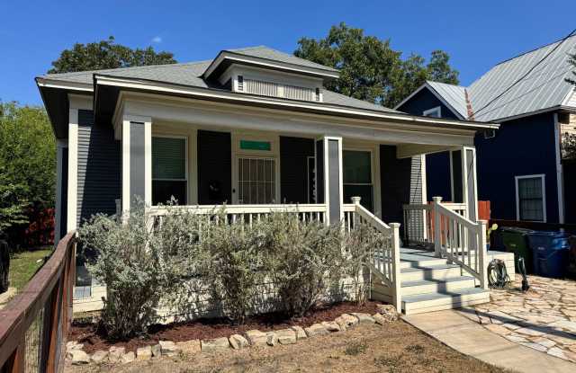 Photo of Ready For Move In - Beautifully Renovated Cottage Home in South San Antonio - Near Downtown SA