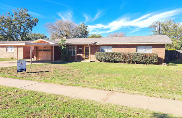 4208 39th Street - 4208 39th Street, Lubbock, TX 79413