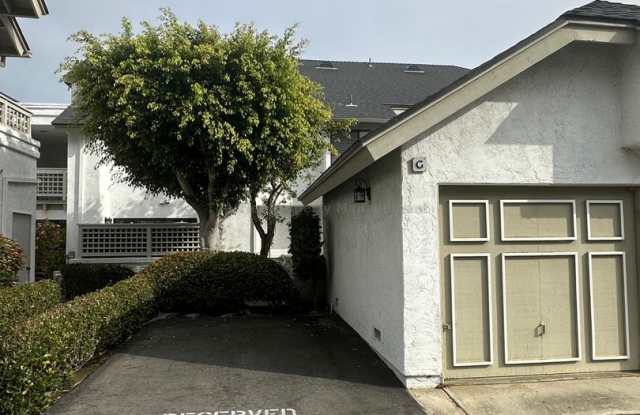 Photo of Beautiful 2 bed / 2.5 bath / 1,218 sqft Condo in Solana Beach - Available 01/26
